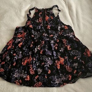 TORRID top